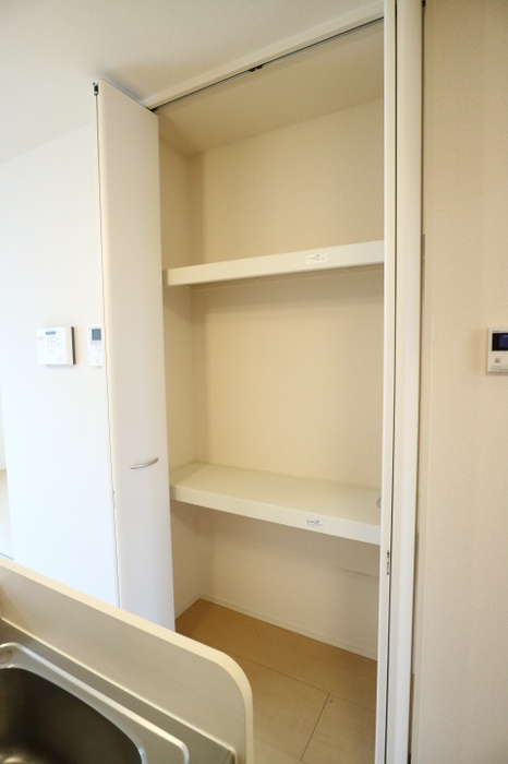 エタン・リジエールA棟の収納
