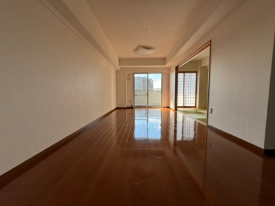 【洋室】 | ローレルスクエア高槻A棟