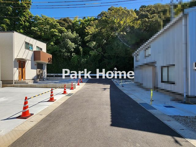 香南市野市町父養寺-B号地-新築戸建ての前面道路含む現地写真