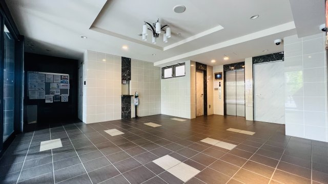 【ロビー】 | ララプレイス新大阪シエスタ