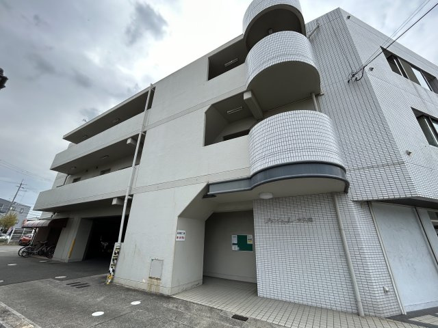 ブランベール大久保の外観