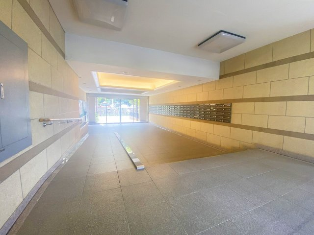 小田急線「喜多見」狛江ハイタウン2号棟の画像