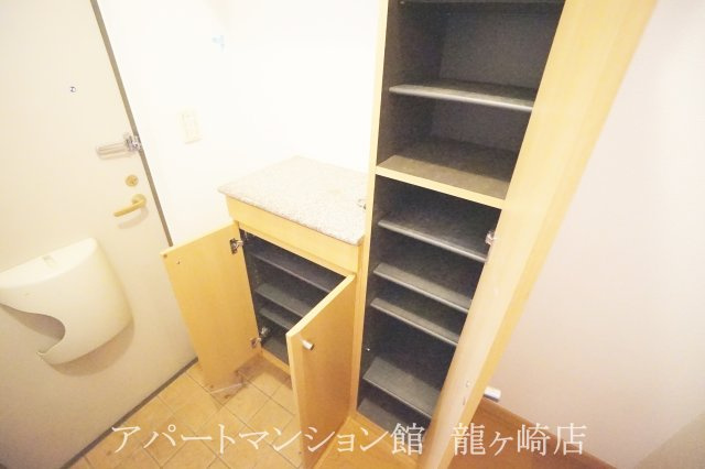 レジデンスさくら台Ｄの収納