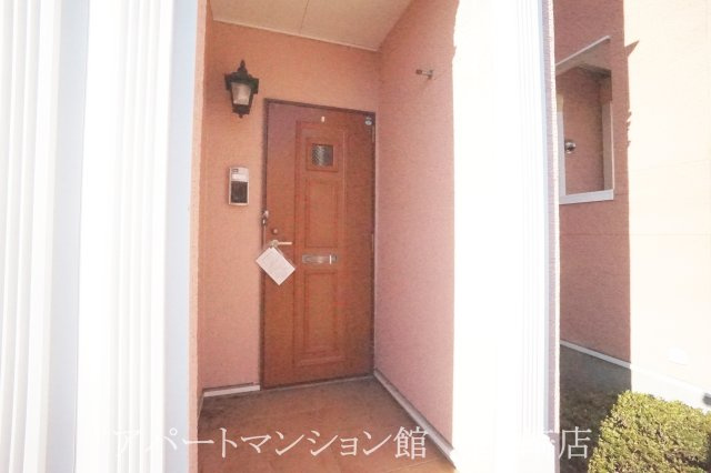 レジデンスさくら台Ｄの玄関