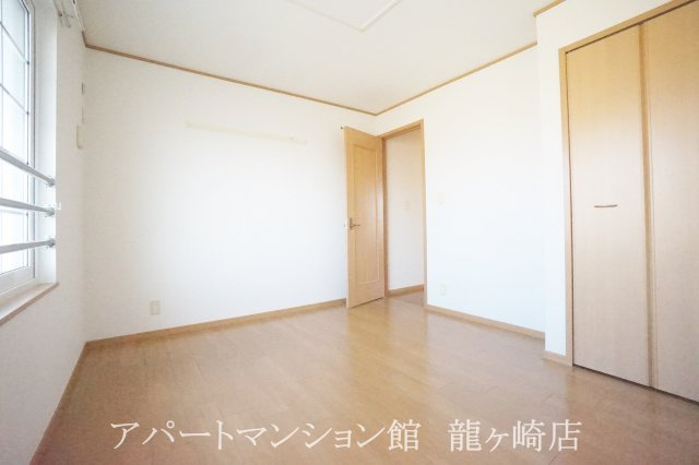 レジデンスさくら台Ｄの洋室