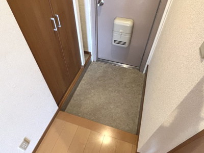 【玄関】 | ベラルーチェ岡本