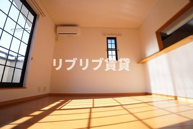 ベルパークＡの居間・リビング