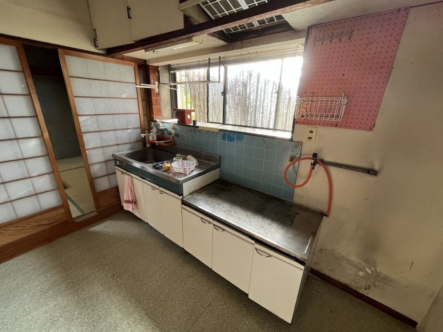 紀の川市貴志川町長原・中古戸建・54508のキッチン