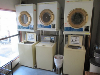 【その他共用部分】 | コインランドリーあります