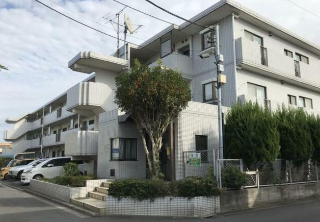 ベルメゾン大東の外観