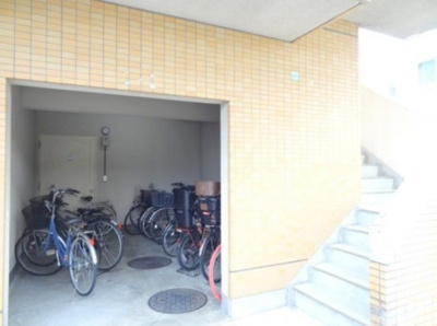 【その他共用部分】 | ハイツ五月丘千里 | 駐輪場★