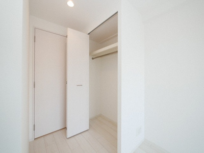 【収納】 | エスリードレジデンス新大阪プライム | クローゼット