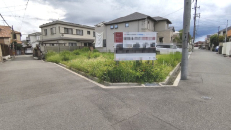 桜井１丁目　建築条件なし土地の前面道路含む現地写真