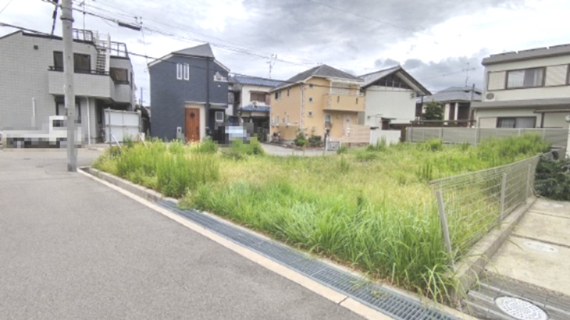 桜井１丁目　建築条件なし土地の前面道路含む現地写真