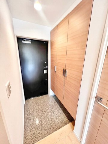 ファーネスト箱崎公園の玄関|ファーネスト箱崎公園（3LDK）