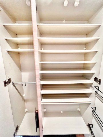 ファーネスト箱崎公園の玄関|ファーネスト箱崎公園（3LDK）玄関収納豊富！！