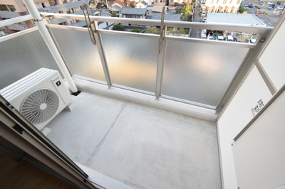 【バルコニー】 | ＭＩＳＴＲＡＬ姫路駅前Ⅳ