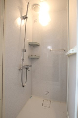 【浴室】 | NEOGARE初芝 | シャワールーム