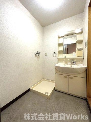 エステート北佐古の洗面所|忙しい朝には欠かせない洗面所です