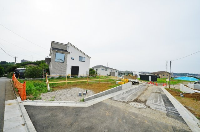 【横浜市保土ケ谷区仏向町604-10新築戸建て14号棟】（仏向小学校・橘中学校）の外観|住環境に配慮された第一種低層住居専用地域。