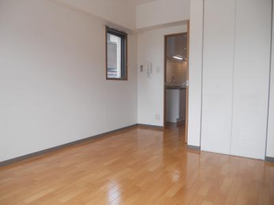 ソレアードさがのの居間・リビング