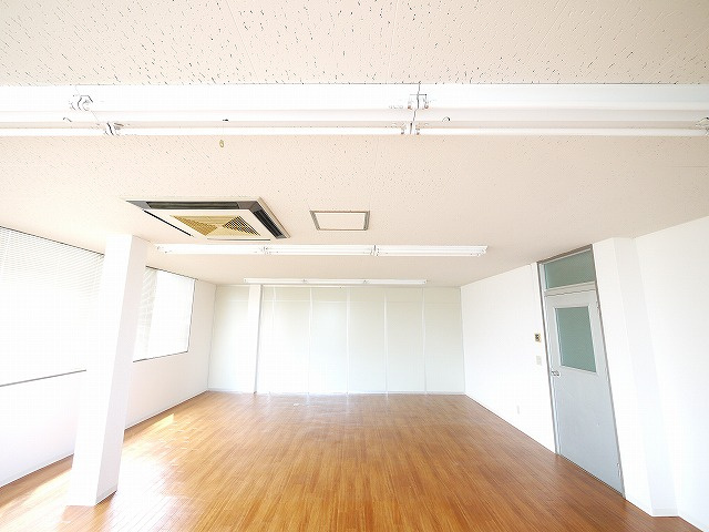 吉田ビル（木津上戸）