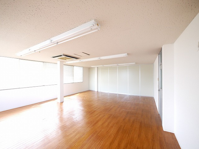 吉田ビル（木津上戸）