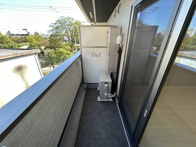 Y'sテラスのバルコニー