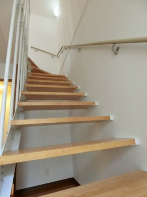 【その他】 | ドリームレジデンス | 反転間取りのお部屋の参考写真となります。