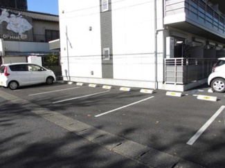 【駐車場】