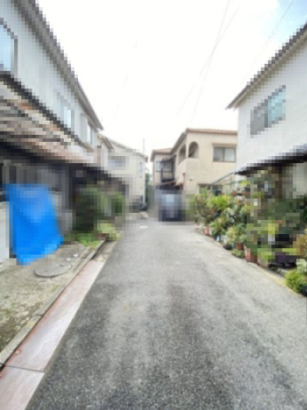 中古戸建　高取南1丁目の前面道路含む現地写真