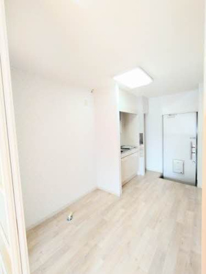 【キッチン】 | カーサクレール　A棟 | コンパクトなキッチンで掃除もラクラク