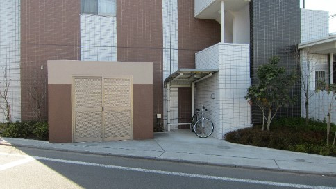H2Oのエントランス