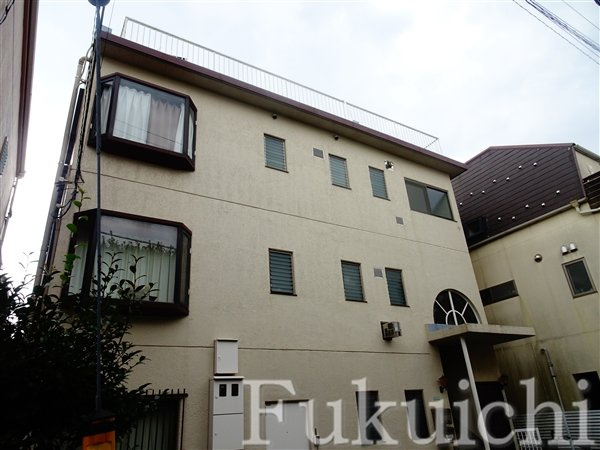 ヴィラヤマモトの外観