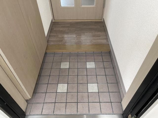 【玄関】ピア大町 