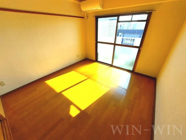 フィオーレ88の居間・リビング