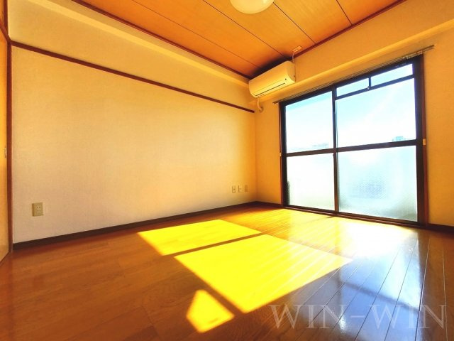 フィオーレ88の居間・リビング