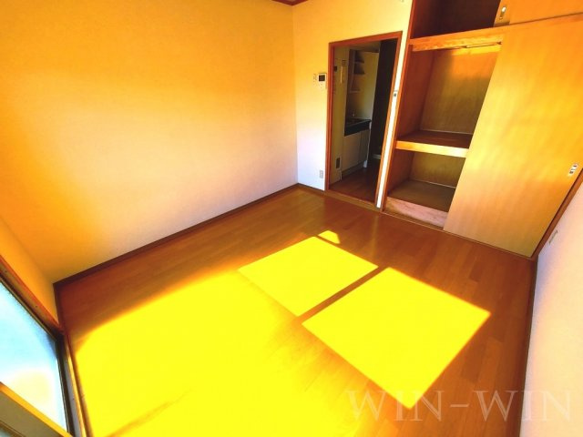 フィオーレ88の居間・リビング