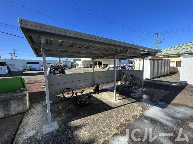 ロイヤルフローリッシュの玄関