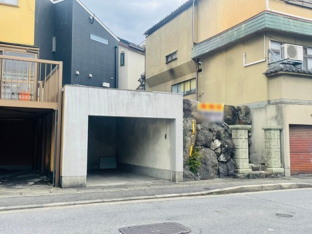 太秦朱雀町　新築一戸建の外観