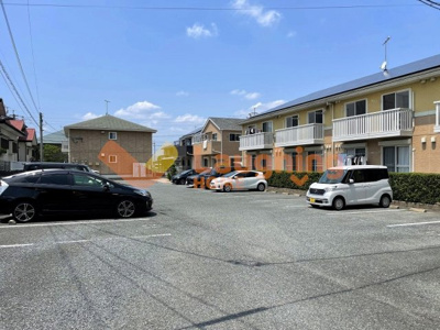 【駐車場】 | ウィズテリアB棟 | 駐車場があります