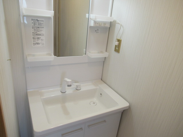 164ビルの洗面所