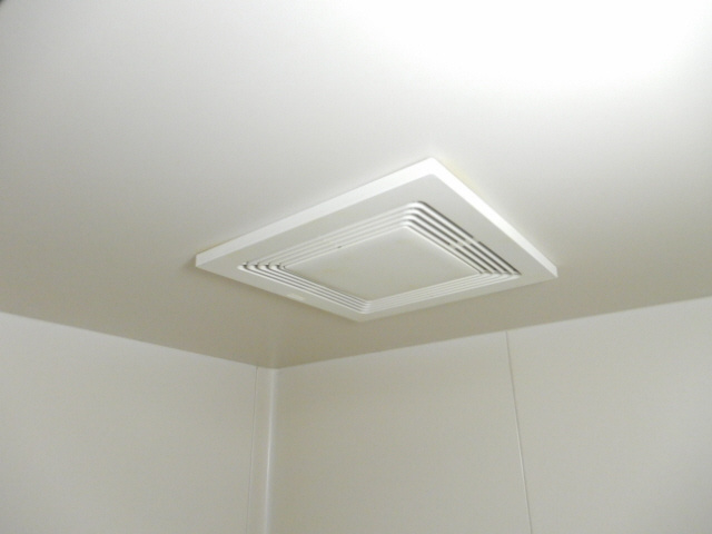 164ビルの浴室