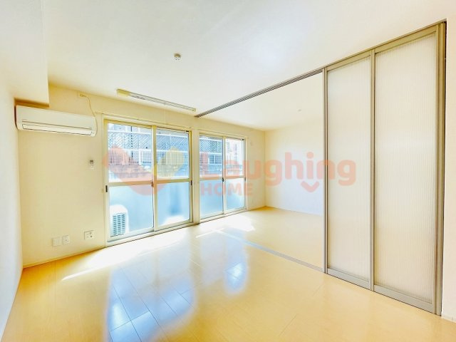 ガーデンヒルズ荒木の居間・リビング|おしゃれな居間です