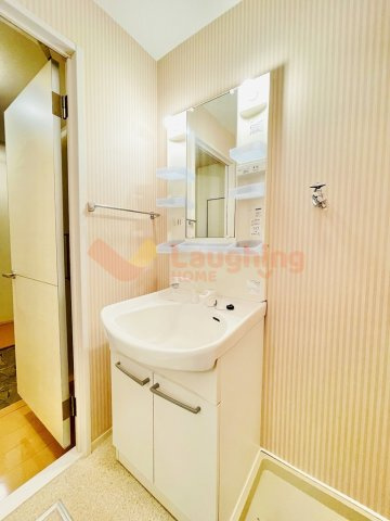 ガーデンヒルズ荒木の洗面所|洗面所です