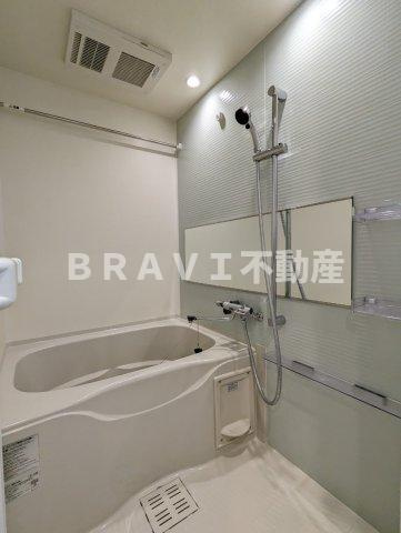 ファーストフィオーレ谷町六丁目フェリシア BRAVI不動産の浴室|きれいなお風呂です