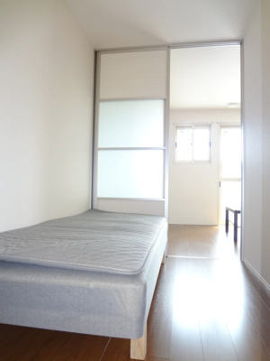 【寝室】 | セジュール光 | 落ち着いて過ごせるお部屋なので、寝室にいかがでしょうか