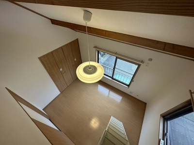 【展望】 | 新吉田東７丁目戸建 | ロフトからの景観です！天井が高く開放感のある洋室6帖のお部屋です☆
