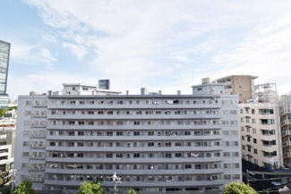 【展望】 | 即日のご見学も可能です！お気軽にお問い合わせください！
バルコニーからの眺望