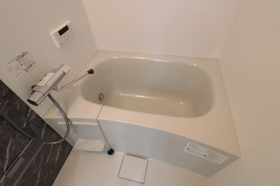 【浴室】 | ピレーネ諸口